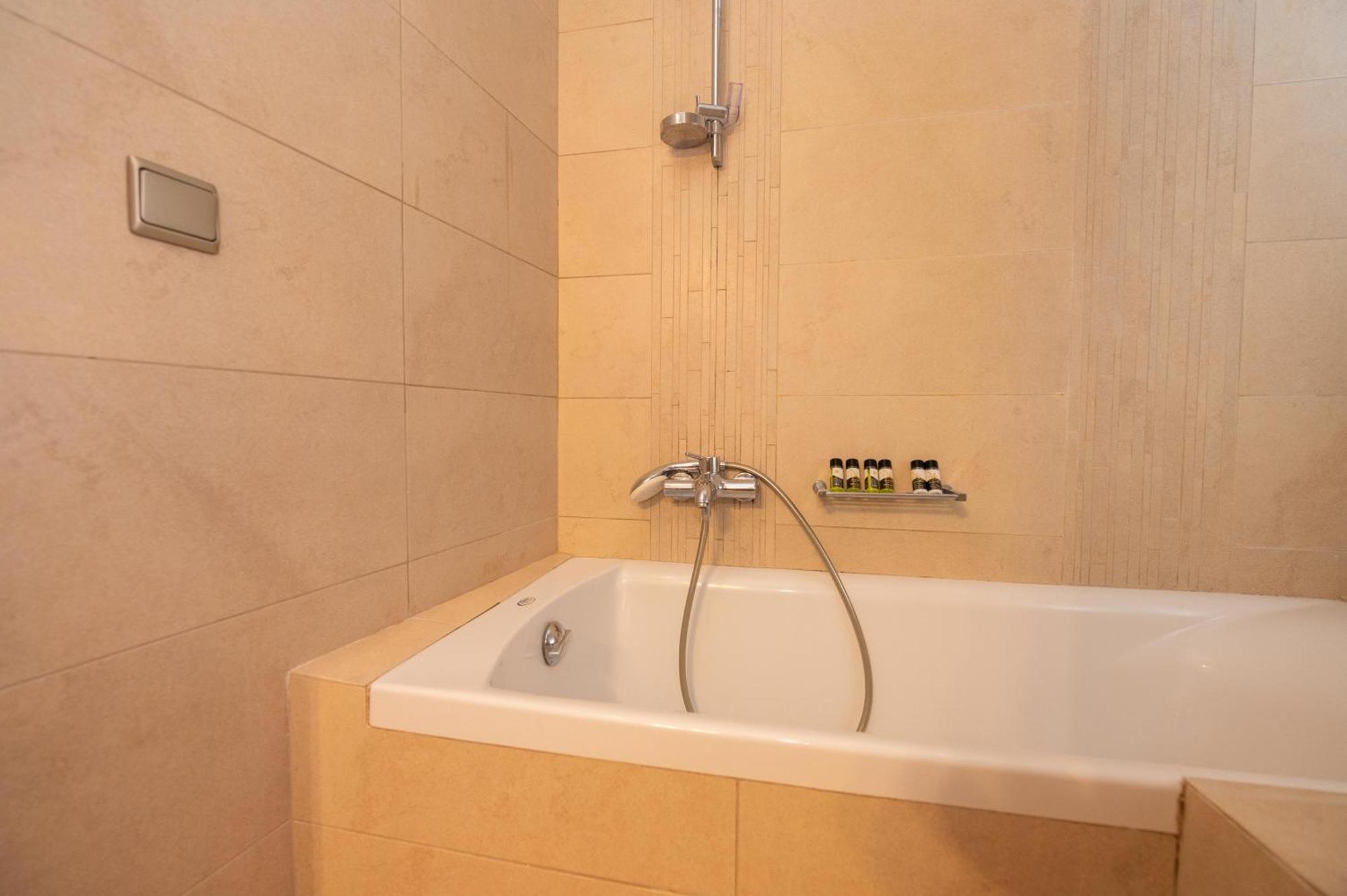 La Boheme Hotel Gythio Luaran gambar